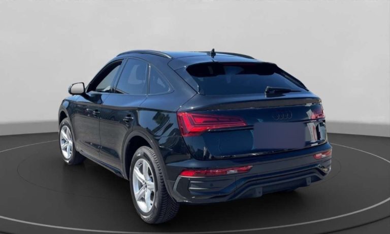 Audi Q5 Sportback 40 TDI quattro S tronic Advanced - photo 2