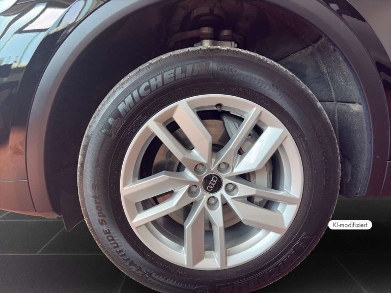 Audi Q5 50 TFSI e quattro - photo 11