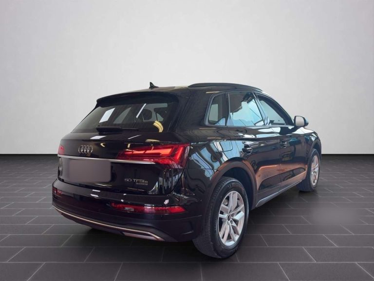 Audi Q5 50 TFSI e quattro - photo 2