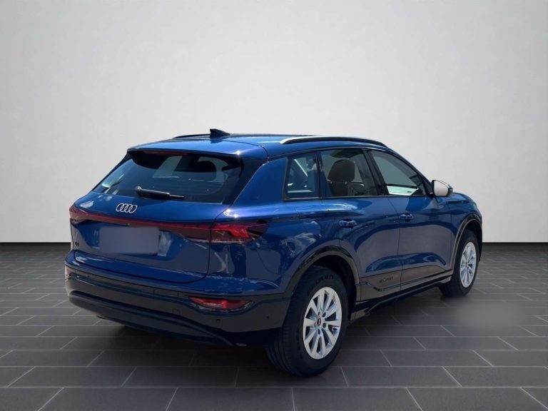 Audi Q6 e-tron 185 kW - photo 2