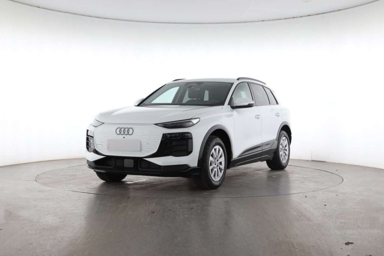 Audi Q6 e-tron 252 ch