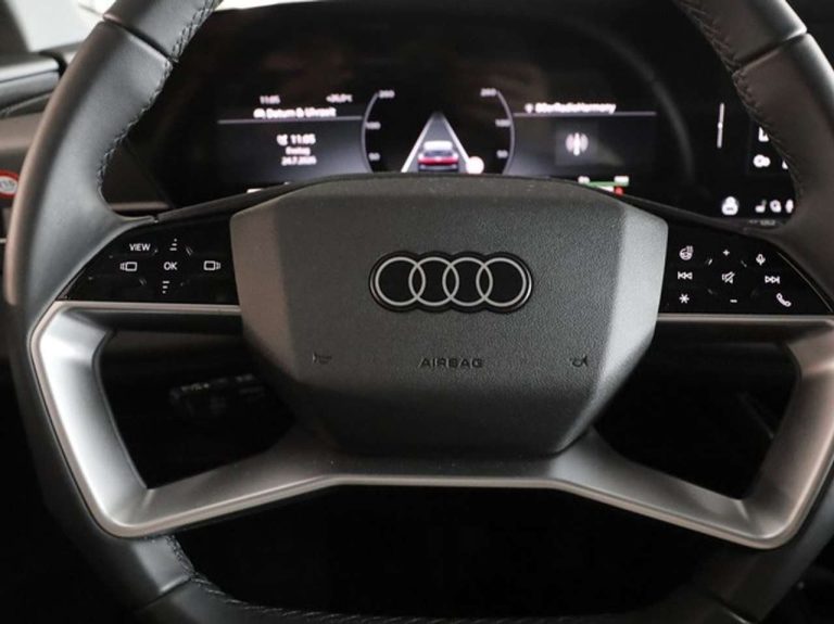 Audi Q6 e-tron S line - photo 5