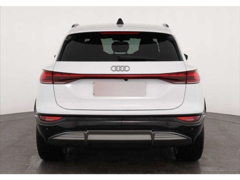 Audi Q6 e-tron S line - photo 6
