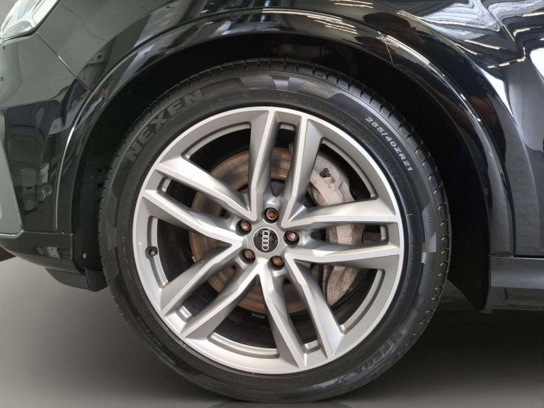 Audi Q7 55 TFSI e quattro S line - photo 14