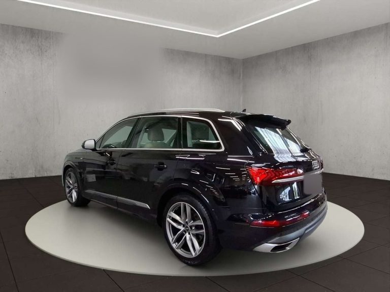 Audi Q7 55 TFSI e quattro S line - photo 5