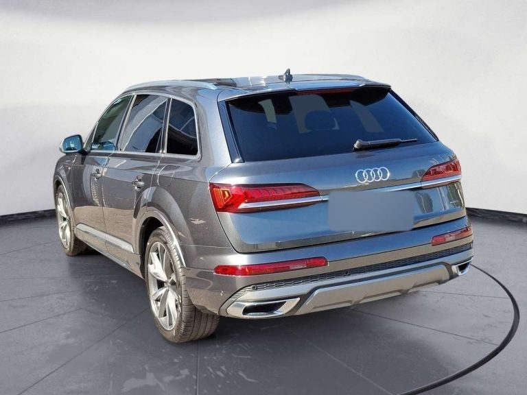 Audi Q7 55 TFSI e quattro S line - photo 2