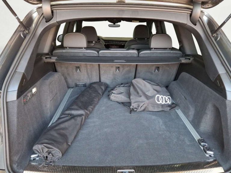 Audi Q7 55 TFSI e quattro S line - photo 9