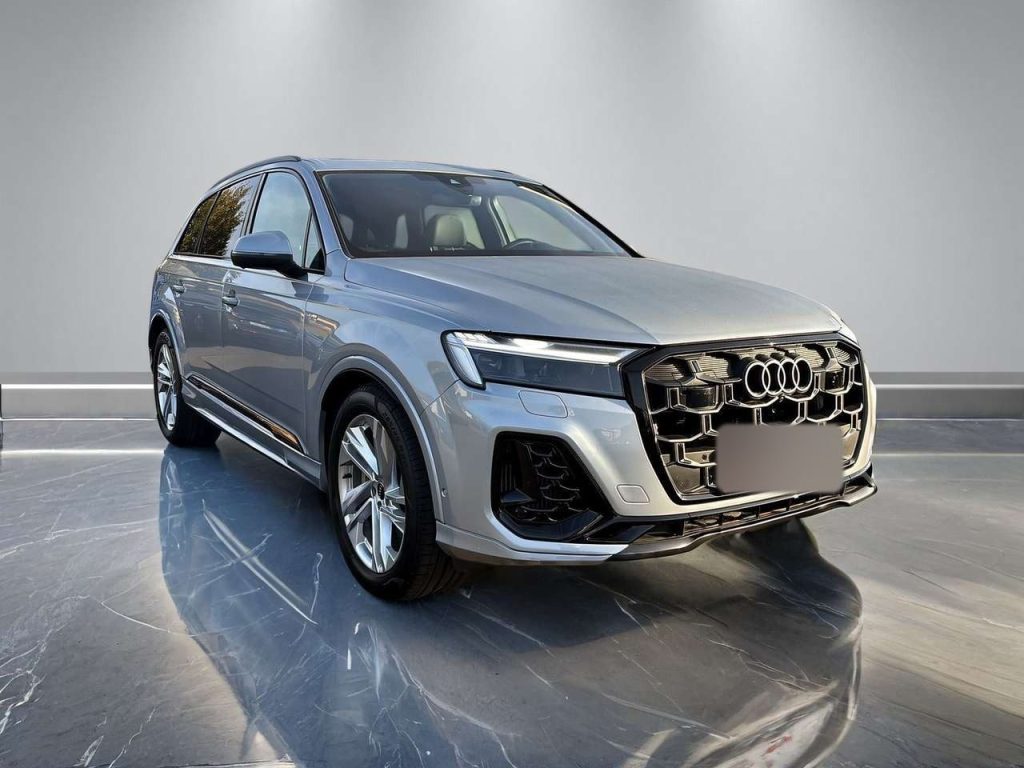 Audi Q7 55 TFSI e quattro S line