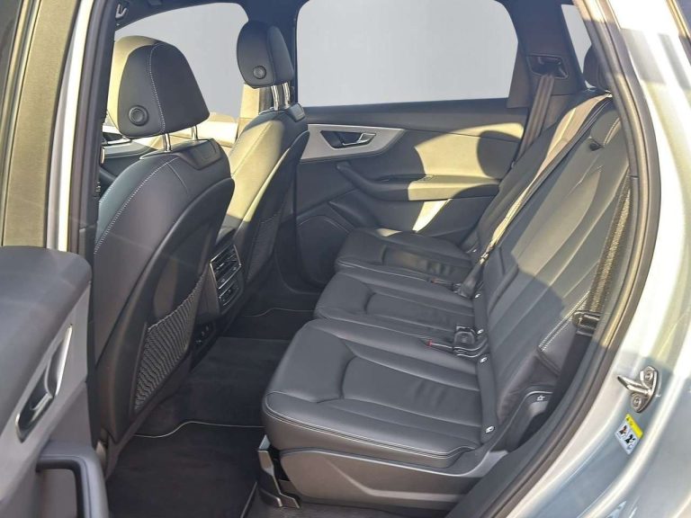 Audi Q7 55 TFSI e quattro S line - photo 10