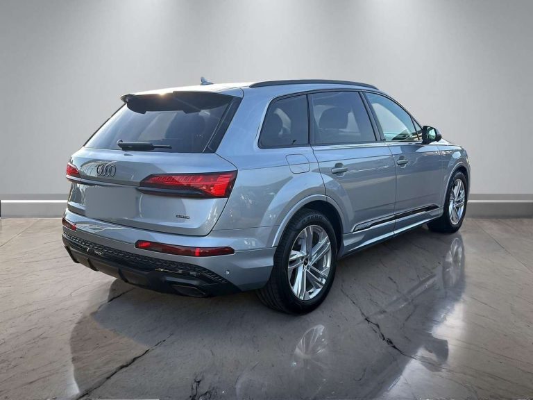 Audi Q7 55 TFSI e quattro S line - photo 2