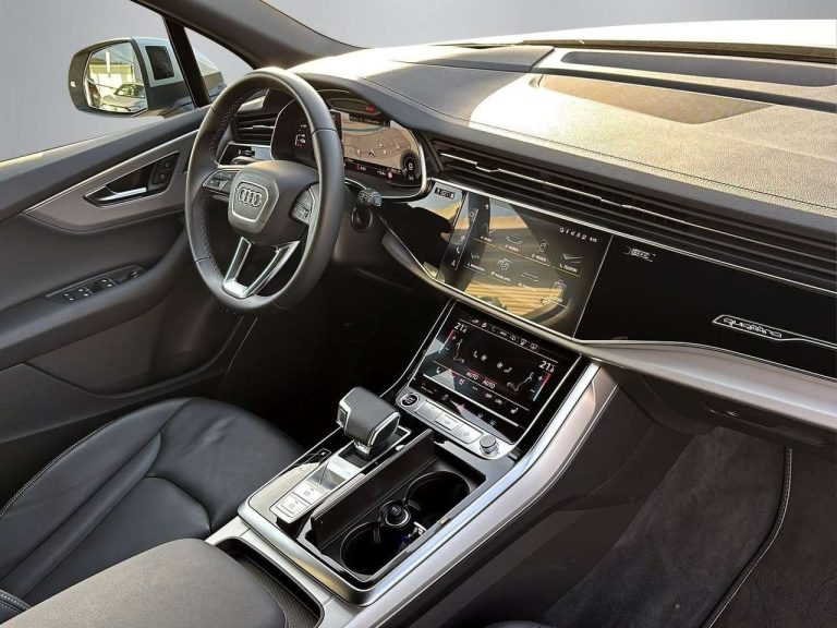 Audi Q7 60 TFSI e quattro S line - photo 8