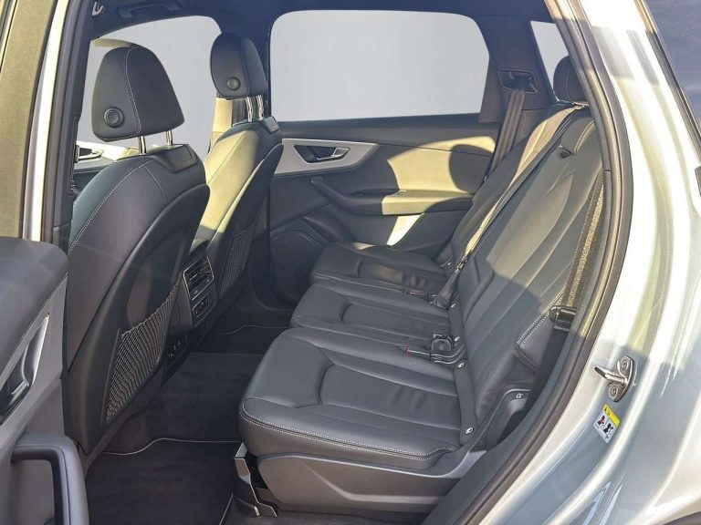 Audi Q7 55 TFSI e quattro S line - photo 9