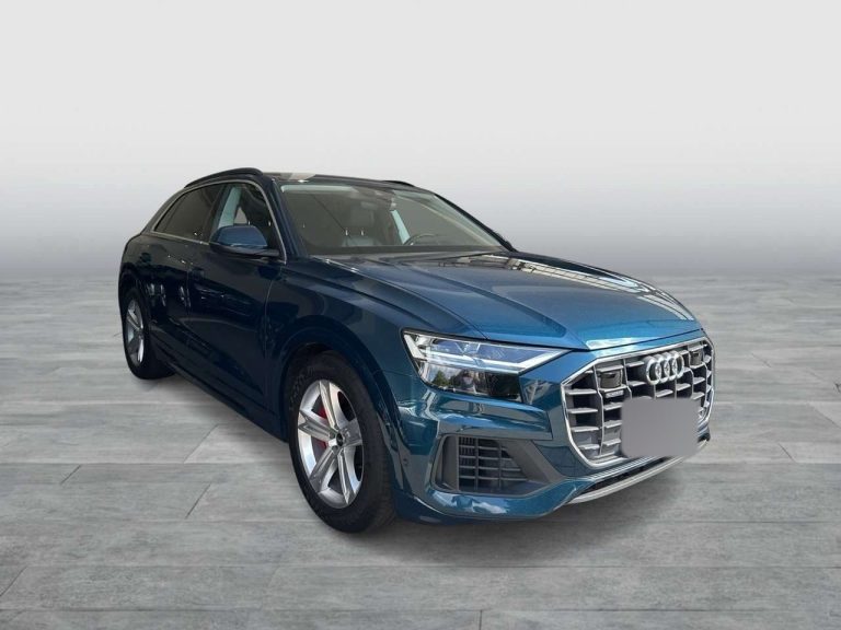 Audi Q8 55 TFSI e quattro