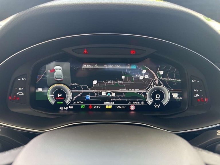 Audi Q8 55 TFSI e quattro - photo 13