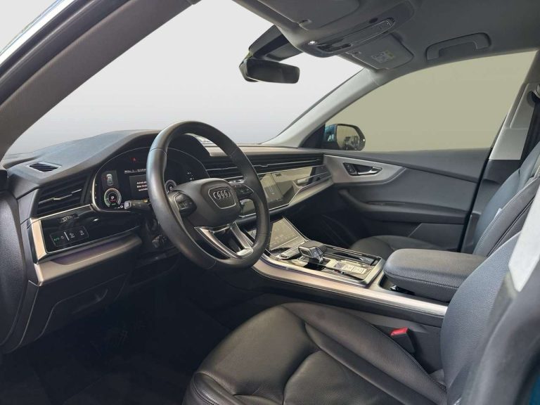 Audi Q8 55 TFSI e quattro - photo 6