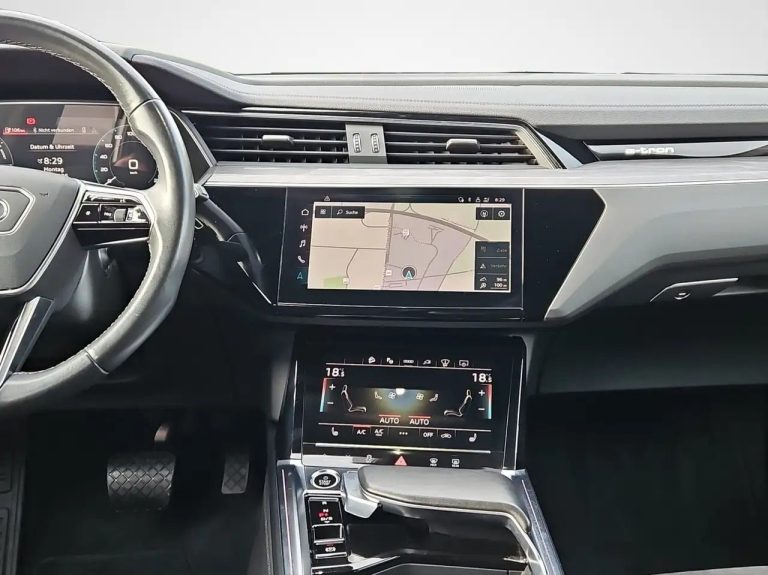 Audi Q8 e-tron 50 quattro S line - photo 10