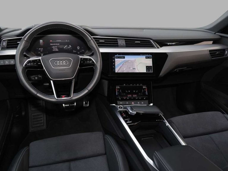 Audi Q8 e-tron 50 quattro S line - photo 12