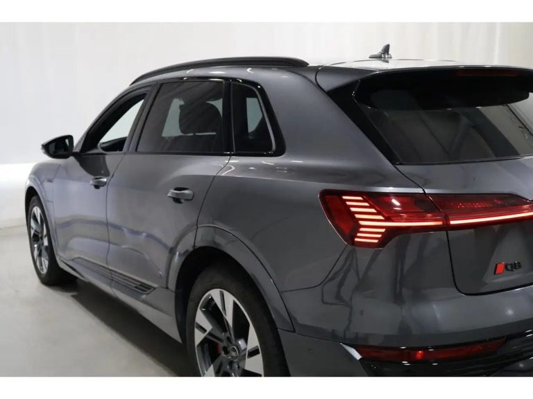 Audi Q8 e-tron Sportback 55 quattro S line - photo 13