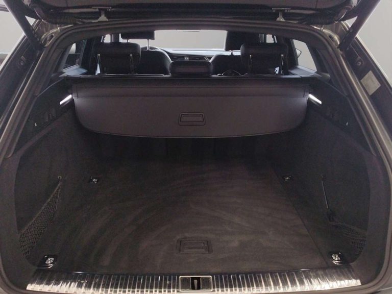 Audi Q8 e-tron 55 quattro S line - photo 14