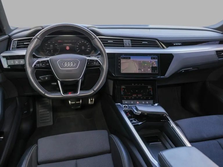 Audi Q8 e-tron 50 quattro S line - photo 16
