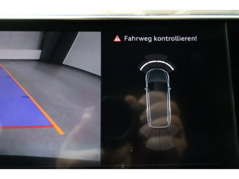 Audi Q8 e-tron Sportback 55 quattro S line - photo 17