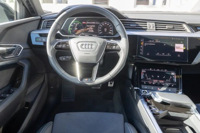 Audi Q8 e-tron 50 quattro advanced - photo 18