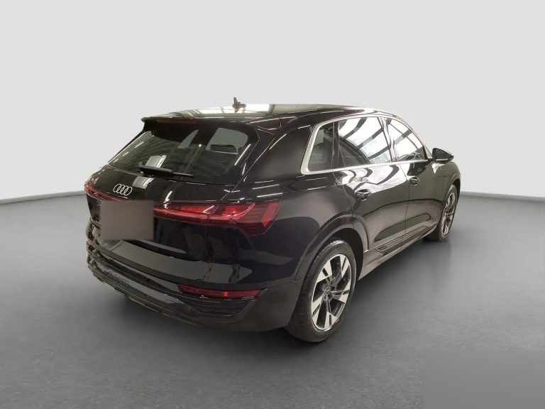 Audi Q8 e-tron 55 quattro S line - photo 3