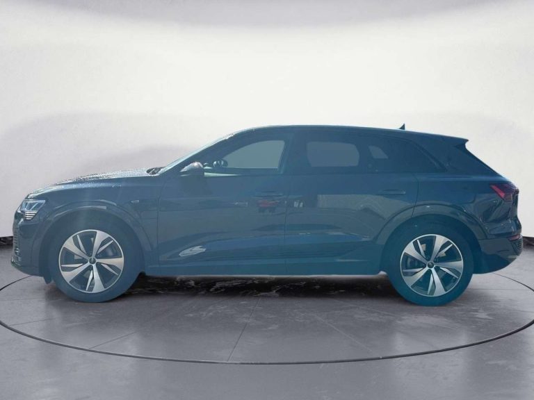 Audi Q8 e-tron Sportback 50 quattro S line - photo 3