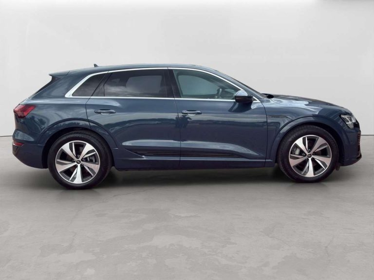 Audi Q8 e-tron 50 quattro S line - photo 4