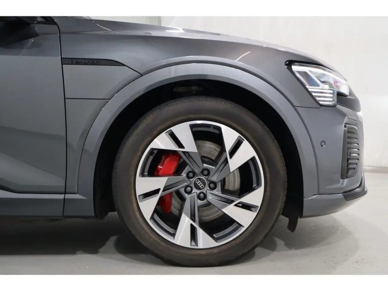 Audi Q8 e-tron Sportback 55 quattro S line - photo 5