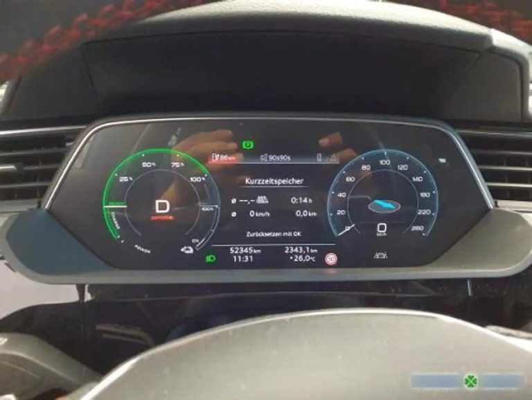 Audi Q8 e-tron 50 quattro S line - photo 6