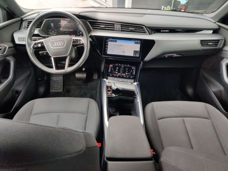 Audi Q8 e-tron 50 quattro S line - photo 6