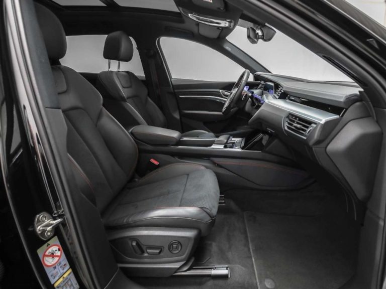 Audi Q8 e-tron 55 quattro S line - photo 7