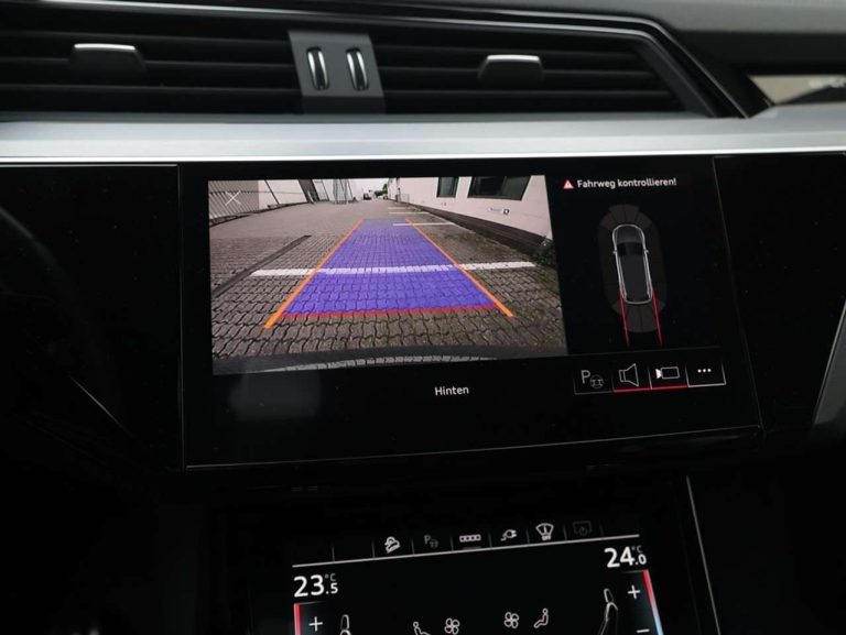 Audi Q8 e-tron 50 quattro S line - photo 7