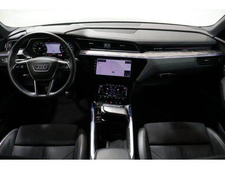 Audi Q8 e-tron Sportback 55 quattro S line - photo 8