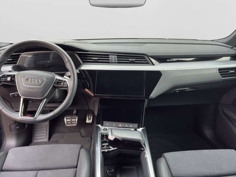 Audi Q8 e-tron 50 quattro S line - photo 8