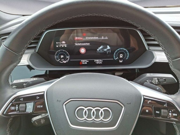 Audi Q8 e-tron Sportback 50 quattro S line - photo 8