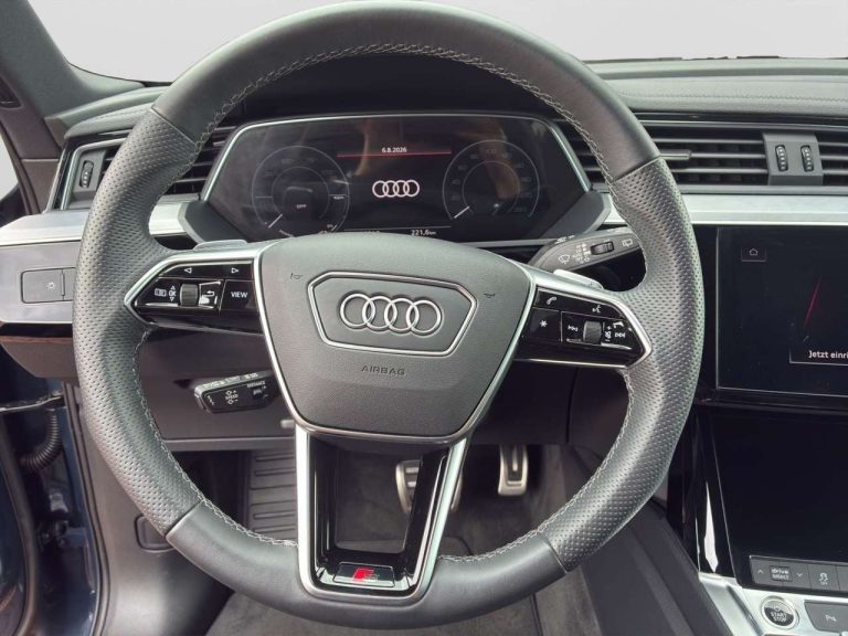 Audi Q8 e-tron 50 quattro S line - photo 9