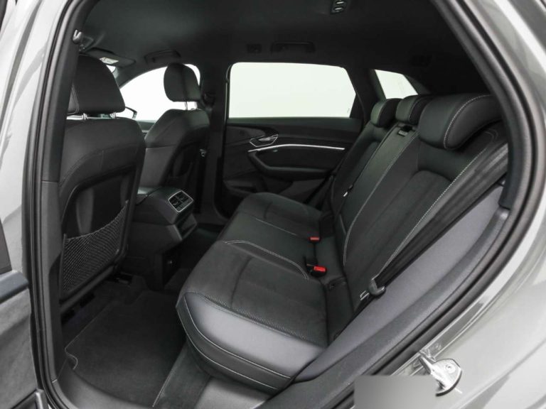 Audi Q8 e-tron 50 quattro S line - photo 9