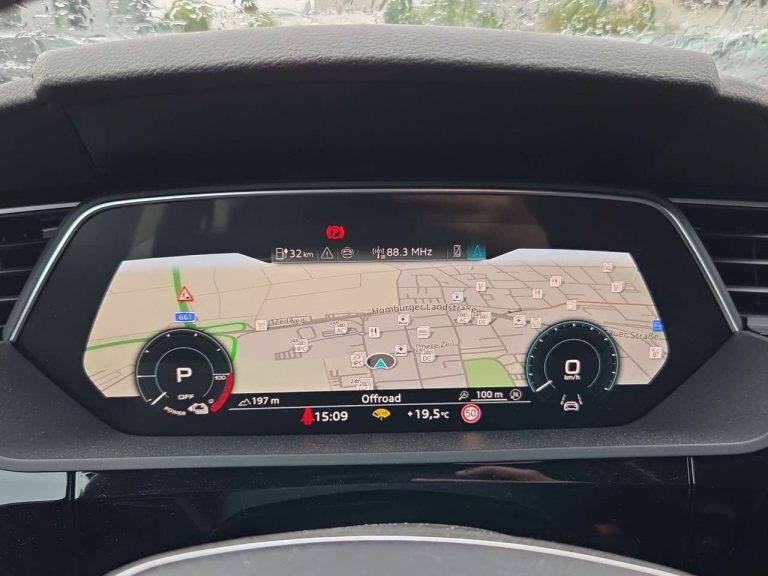 Audi Q8 e-tron 50 quattro advanced - photo 11
