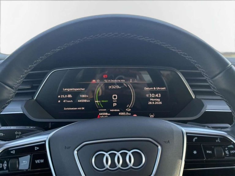 Audi Q8 e-tron Sportback 50 e-tron quattro S line - photo 12