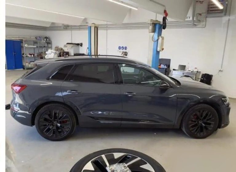 Audi Q8 e-tron 50 quattro S line - photo 3