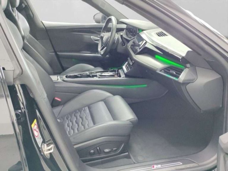 Audi RS e-tron GT quattro - photo 3