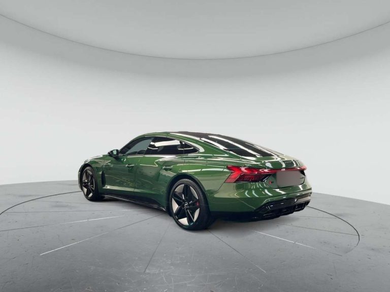 Audi RS e-tron GT quattro - photo 2
