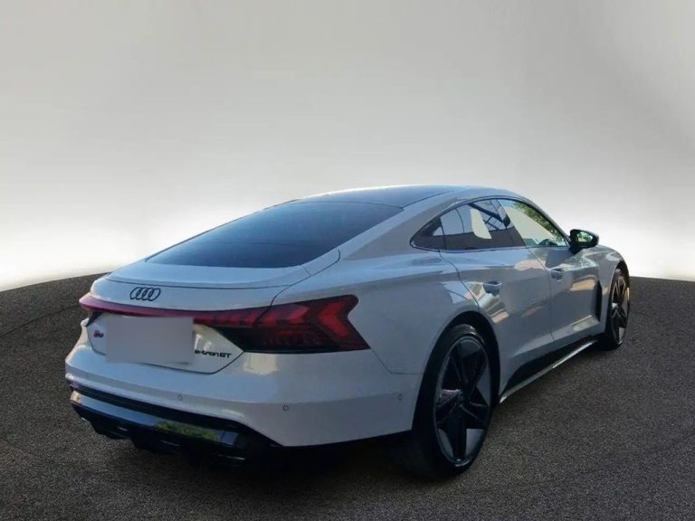 Audi RS e-tron GT quattro - photo 3