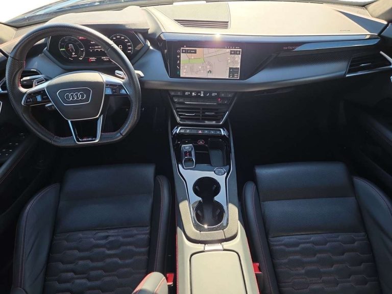 Audi RS e-tron GT quattro - photo 6