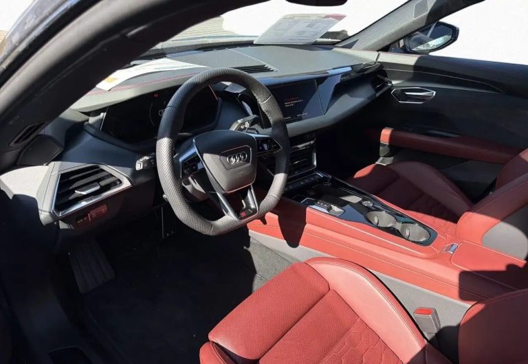 Audi RS e-tron GT quattro - photo 7