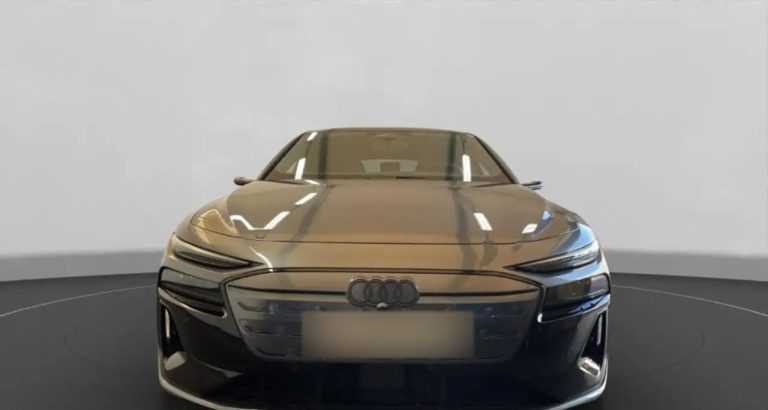 Audi S6 e-tron Avant quattro edition one - photo 2