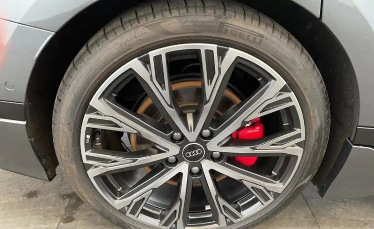 Audi S6 e-tron Avant quattro edition one - photo 7