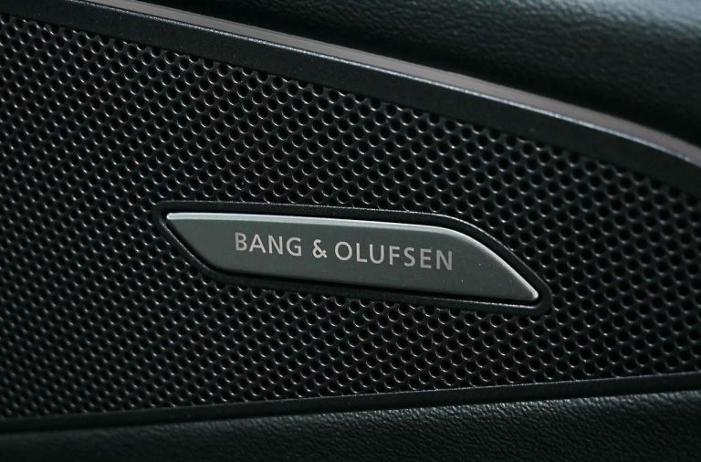 Audi SQ6 e-tron quattro - photo 12